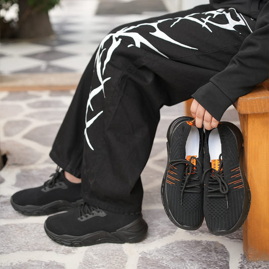 LU 04 Black
