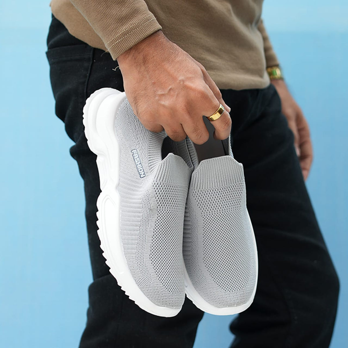LU 12 Sky Grey