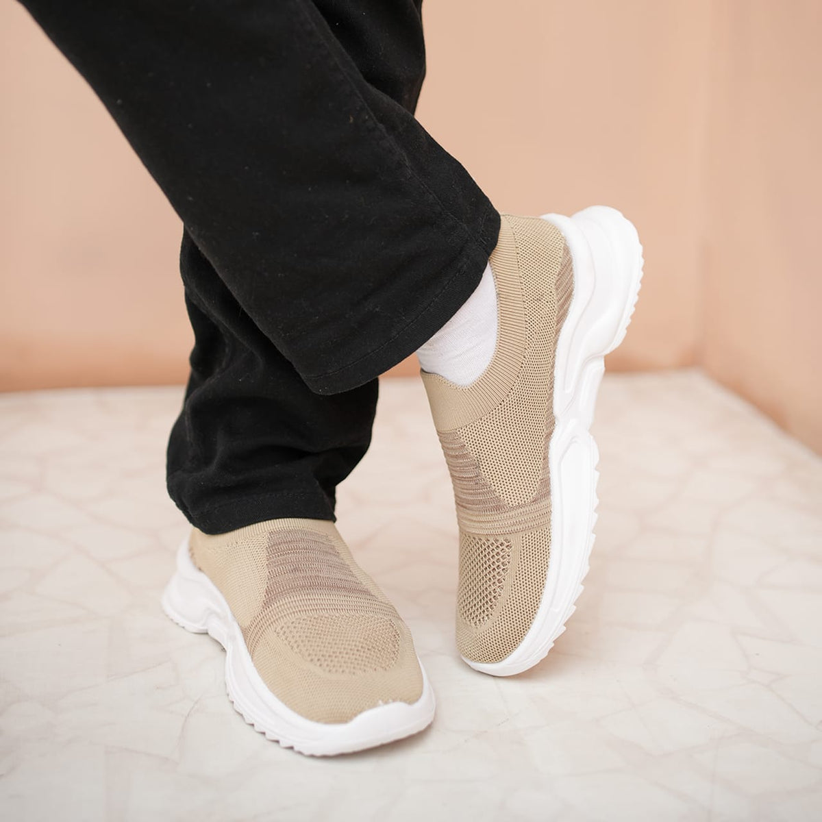 LU 10 Brown