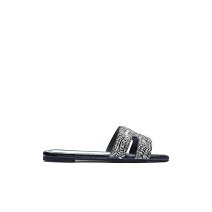 Fancy Black Aimas